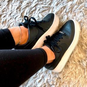 Nike Air Force 1 Sage Low